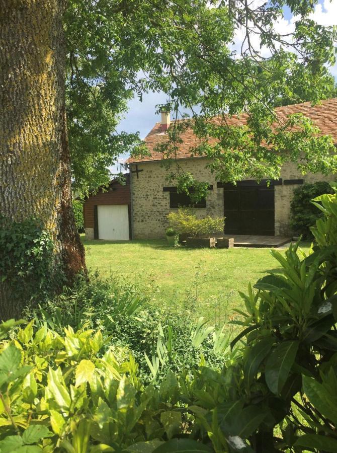 Gite De La Grange Ruille-en-Champagne Экстерьер фото